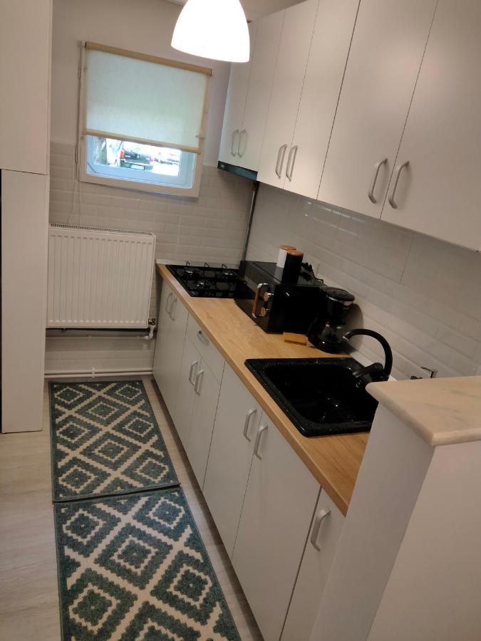 شقة Bulevard Apartament ألبا يوليا المظهر الخارجي الصورة